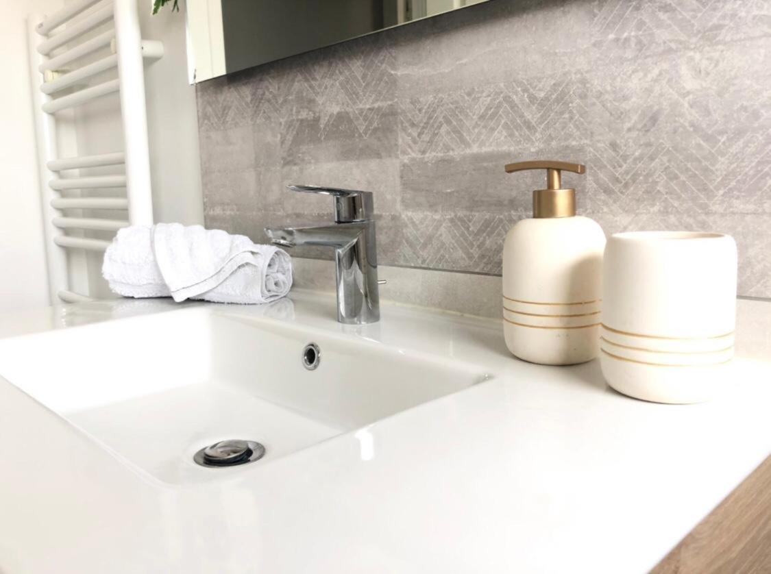 Loft Evasion , Parking Gratuit , 5 Min Auxerre Daire Monéteau Dış mekan fotoğraf