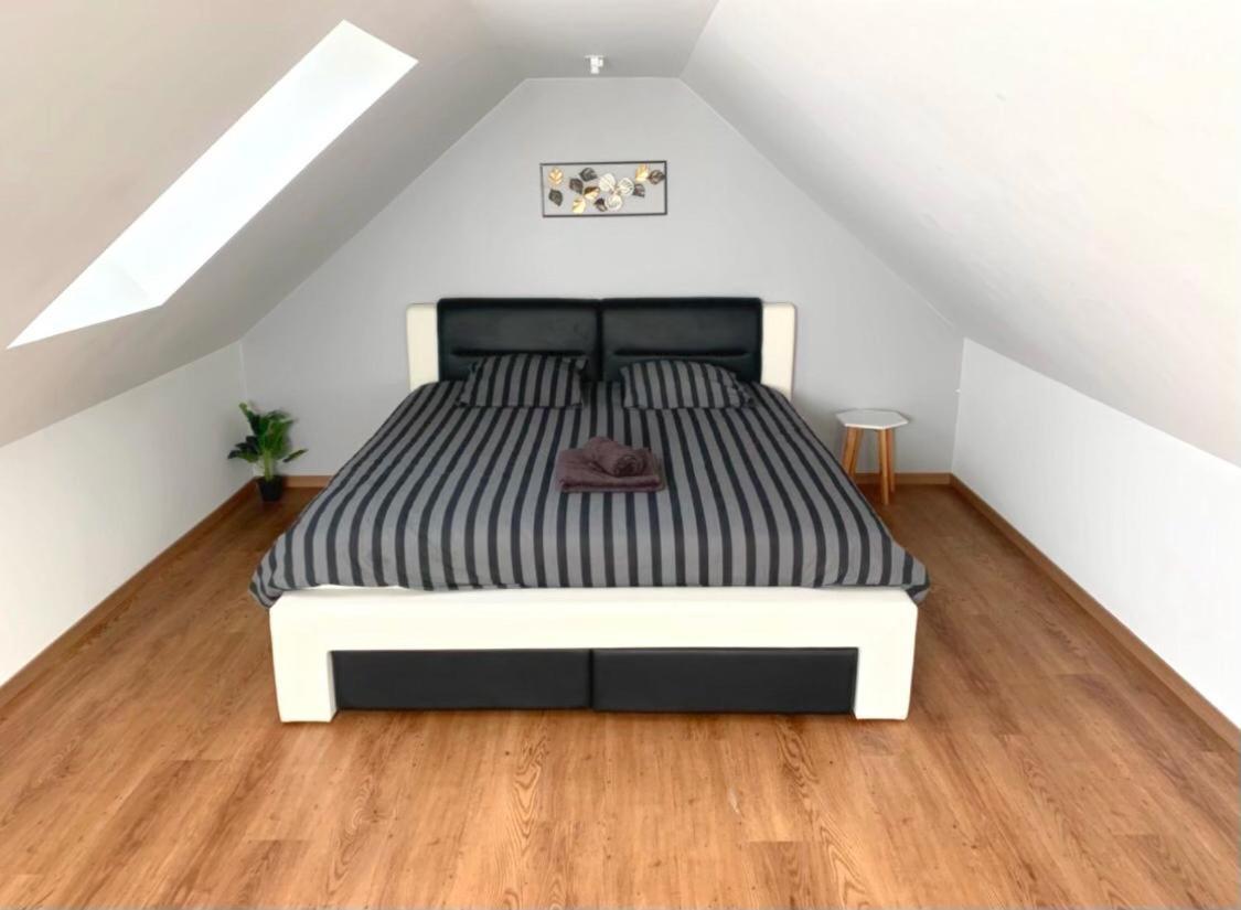 Loft Evasion , Parking Gratuit , 5 Min Auxerre Daire Monéteau Dış mekan fotoğraf